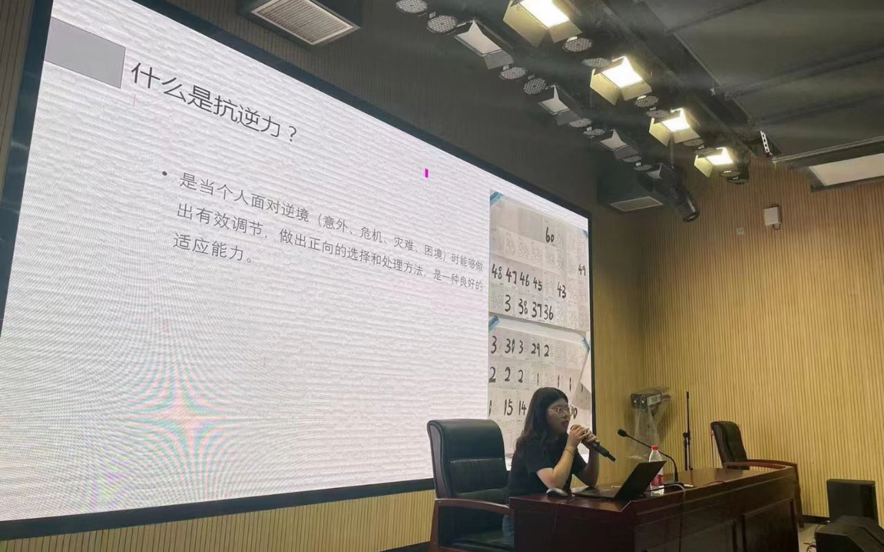 廊坊董玉娣中学